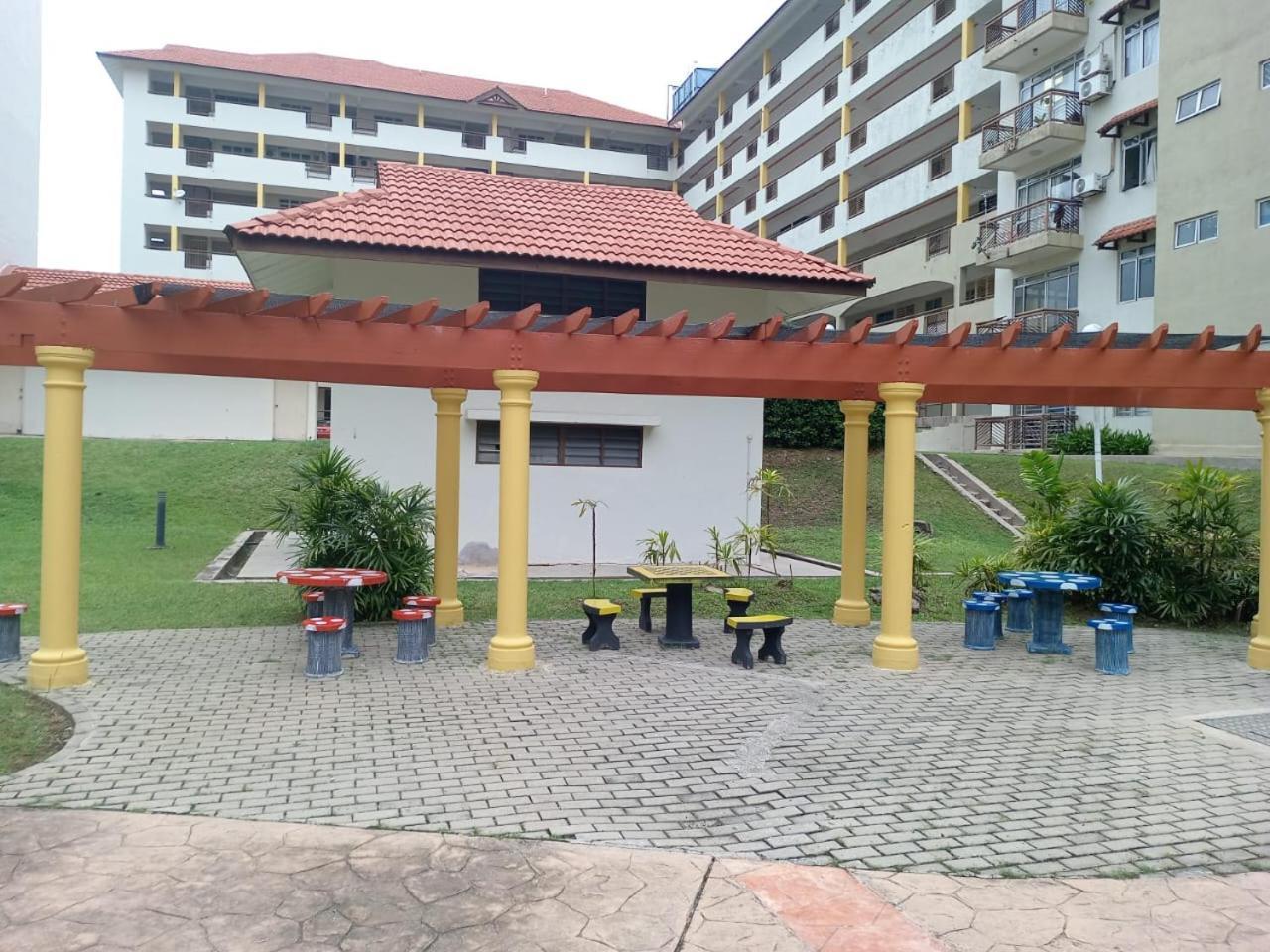 פורט דיקסון Jas Laguna Condo Resort מראה חיצוני תמונה
